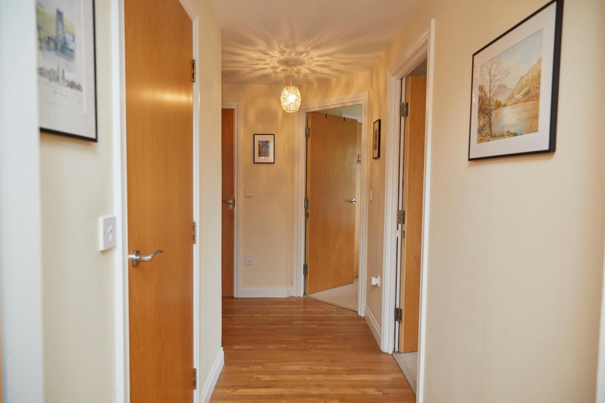 Stylish 2-Bedroom Apartment With Free Parking Halifax Zewnętrze zdjęcie